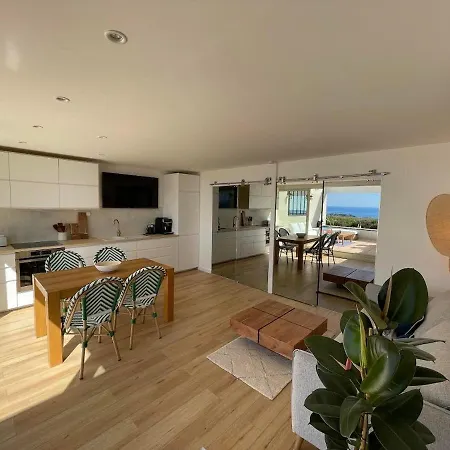 Le 47, 2 Bedrooms, Panoramic View Of