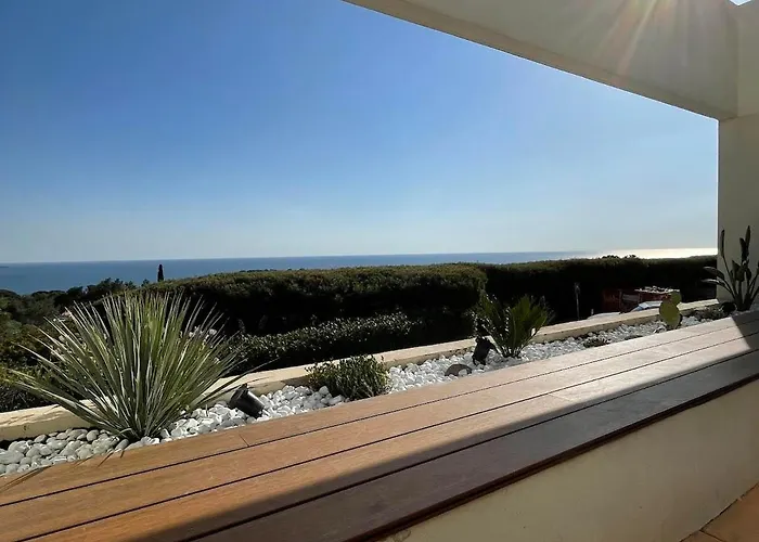 Le 47, 2 Bedrooms, Panoramic View Of 公寓 邦多勒