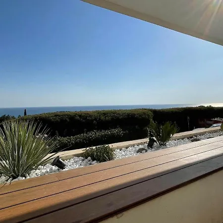 Le 47, 2 Bedrooms, Panoramic View Of Appartamento Bandol